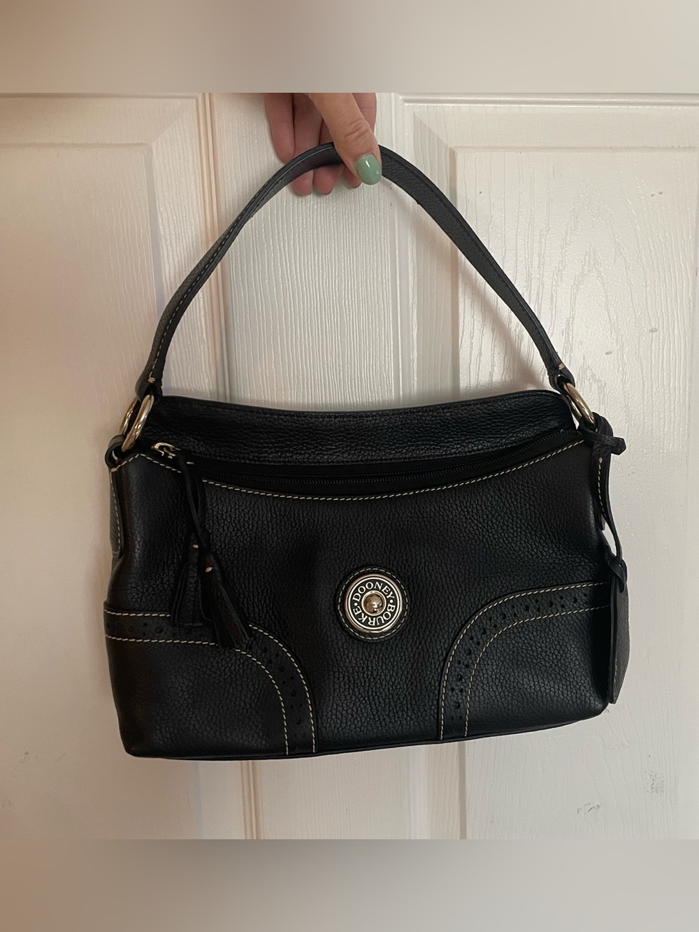 NWOT Vintage Dooney & Bourke Black Pebbled Leather Shoulder Bag W Silver Accent